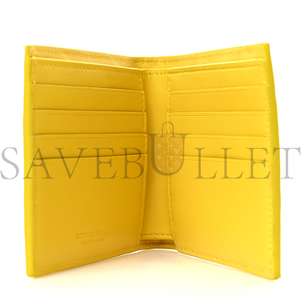 BOTTEGA VENETA NAPPA MAXI INTRECCIATO BI FOLD WALLET BUTTERCUP  (11*10*2cm)